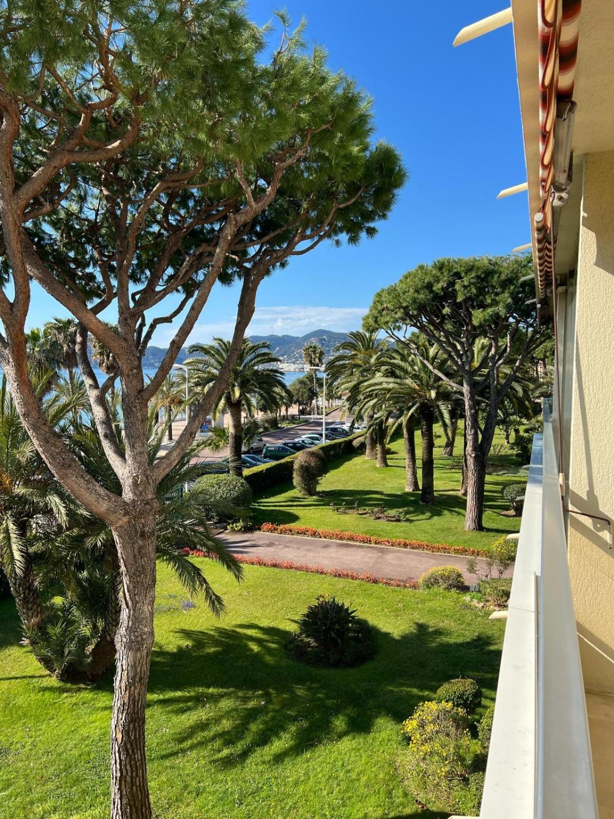 Cnossos Yourhosthelper Appartement Cannes